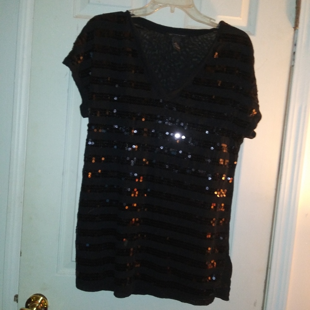 🌸 Sequined Top 🌸